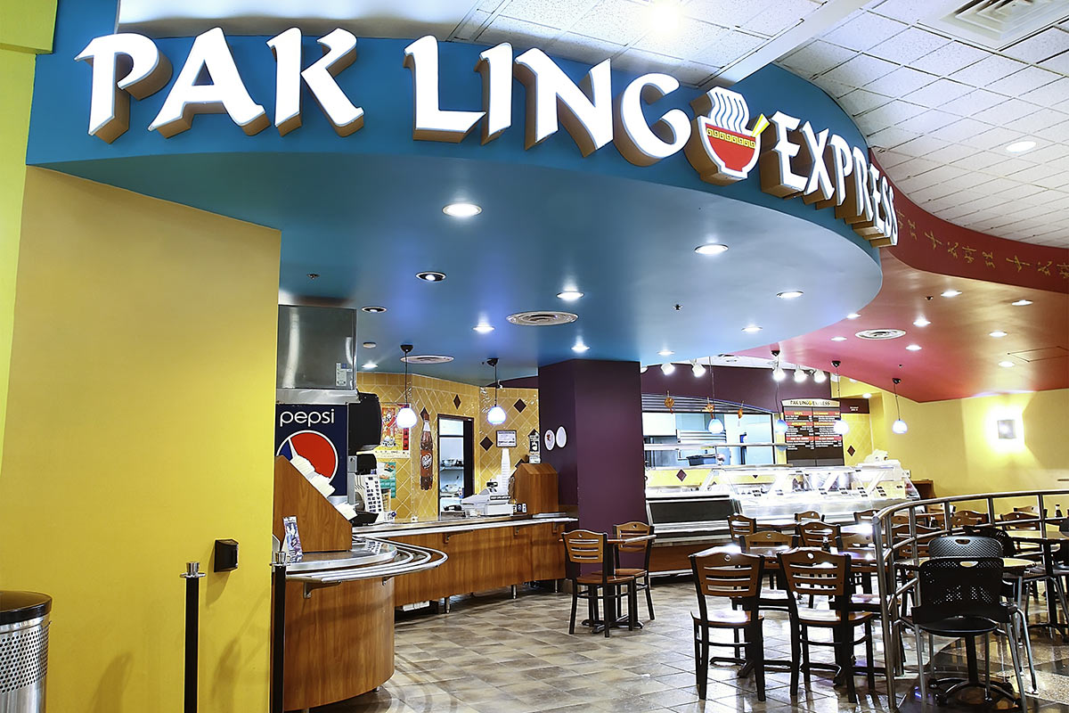 Pak Ling Express Crown Center in Kansas City